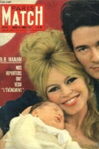 paris match n° 563. samedi 23 janvier 1960. sommaire bb maman nos reporters ont vecu l evenement 3